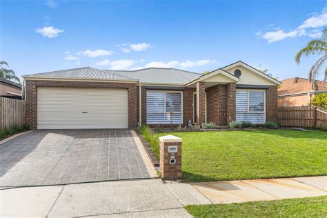 Houses for rent in Carrum Downs, VIC 3201 .